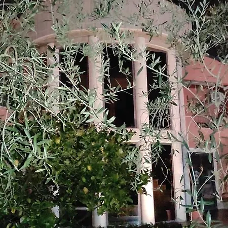 Emilia Апартаменты